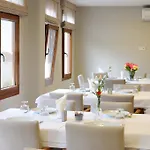 Gasthuis Teos 4*