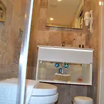 Teos בית הארחה 4*