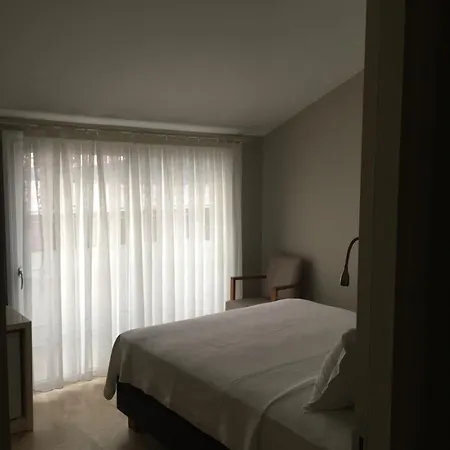 Гостевой дом Teos 4*