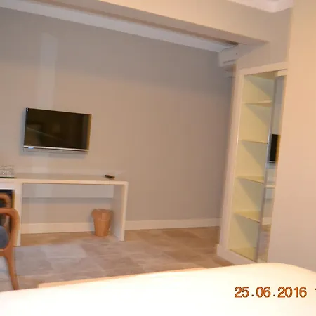 Pensión Teos Siğacık